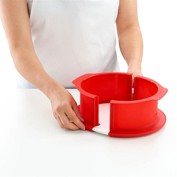 Forma na pečenie LEKUE Silikónová nádoba na pečenie na Charlotte Lekue 18 cm | červená Lifestyle