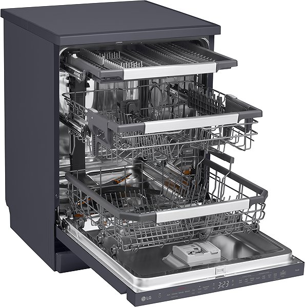 LG DF587HMS Dishwasher.
