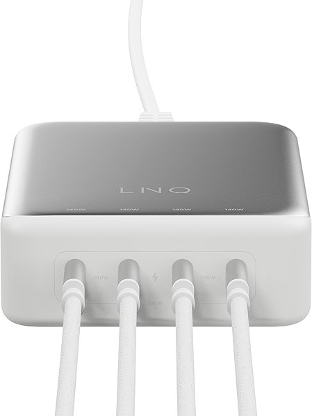 LINQ 240W GaN2 DeskCharge charger .