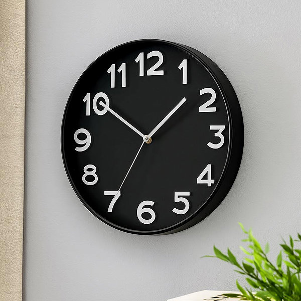 Wall Clock 4Living Modern wall clock Sturn, diameter 30 cm, black-silver ...