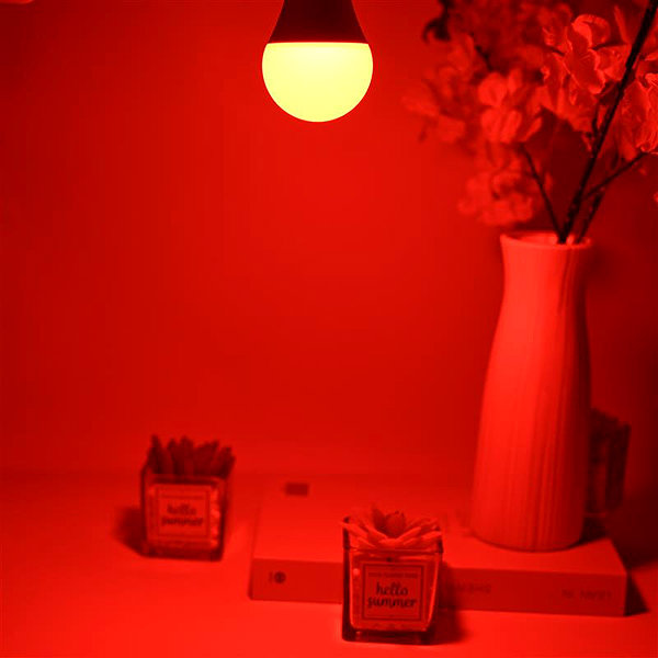 LED bulb LuDream Red 5 W, without blue component (E27) .