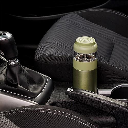 Thermos Lurch Portable Thermo Bottle with Strainer for Tea - 400ml Green Tea Lifestyle