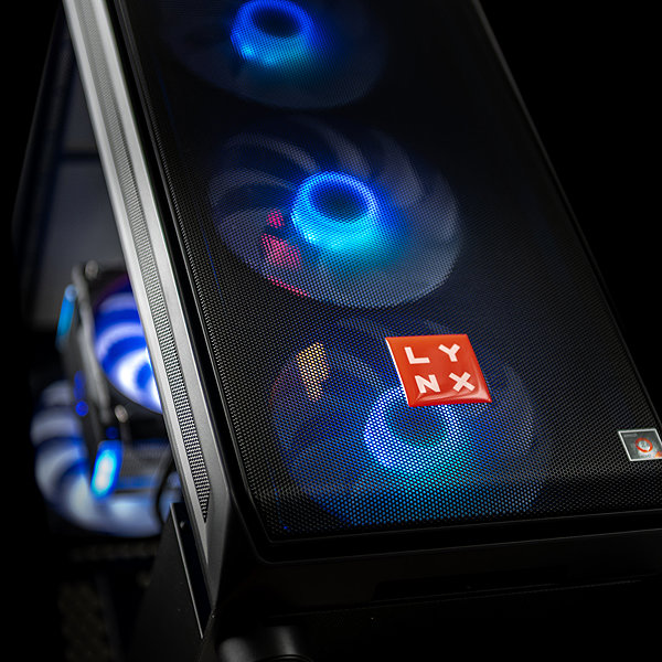 Gaming PC LYNX Dynamo Eclot Ryzen 7 RTX 5070 ...