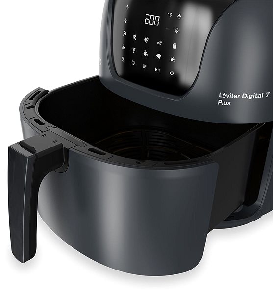 Solac FA1800 hot air fryer .