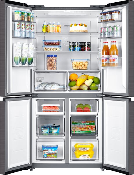 American Refrigerator MIDEA MDRF632FGF28 Lifestyle