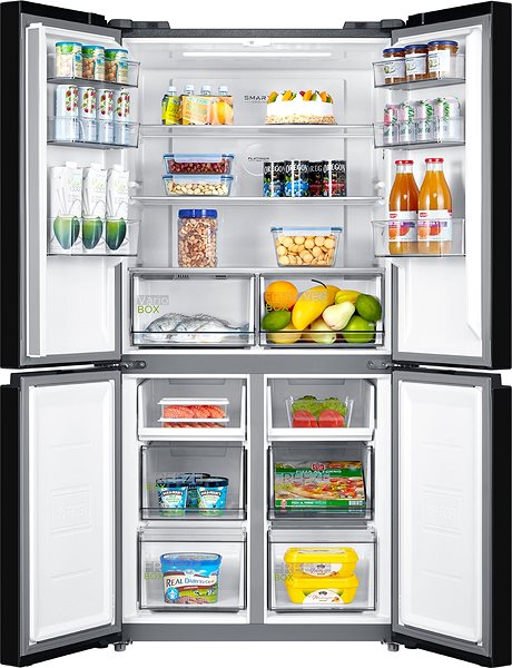 American Refrigerator MIDEA MDRF632FGF22 Lifestyle