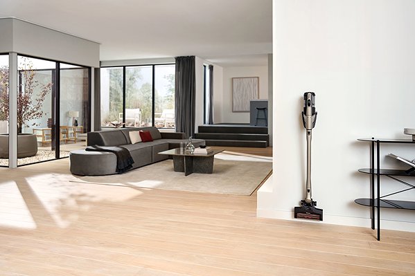 Upright Vacuum Cleaner Miele Triflex HX3 Plus Titanium PearlFinish ...