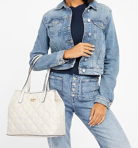 Kabelka GUESS Vikky 4G Peony Logo Shopper Bílá ...