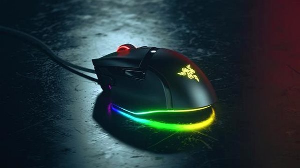 Gaming Mouse Razer Basilisk V3 Lifestyle