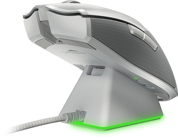 Herná myš Razer Mercury Ed. VIPER ULTIMATE Wireless Gaming Mouse with Charging Dock Lifestyle