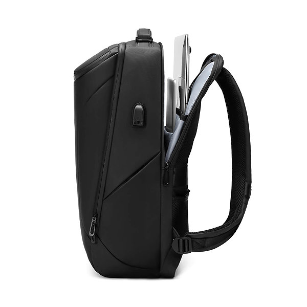Backpack MYBALO Metropolitan urban laptop backpack .