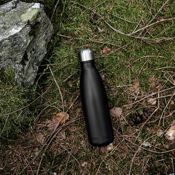 Thermos SAGAFORM Thermo Bottle 500ml ToGo 5017707, Black Lifestyle