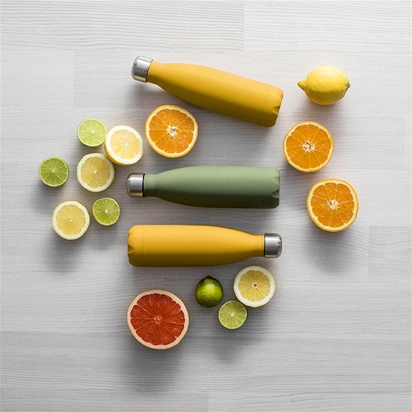 Thermos SAGAFORM Thermo Bottle 500ml ToGo 5018081, Yellow Lifestyle