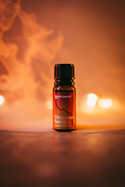 WellMax Christmas spice essential oil 10 ml .