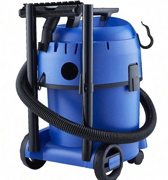 Industrial vacuum cleaner Nilfisk MULTI II 22 T .