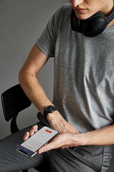 Smart Watch Noerden LIFE2+ Black Lifestyle