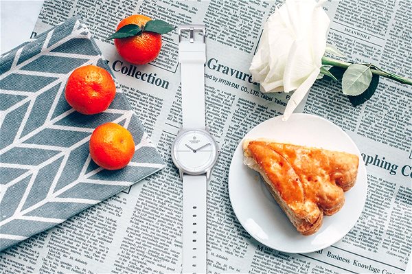 Smart Watch Noerden MATE2 White Lifestyle