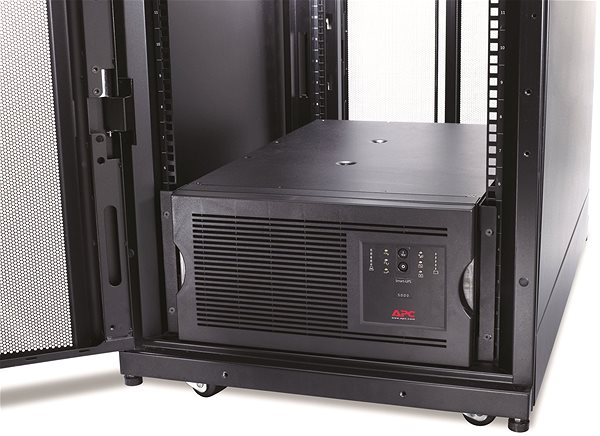 Uninterruptible Power Supply APC Smart-UPS 5000VA 230V Rack/Tower Mount Lifestyle