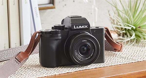 Digitális fényképezőgép Panasonic LUMIX G100 + Lumix G Vario 12-32 mm f/3,5-5,6 ASPH. Mega O.I.S. Lifestyle