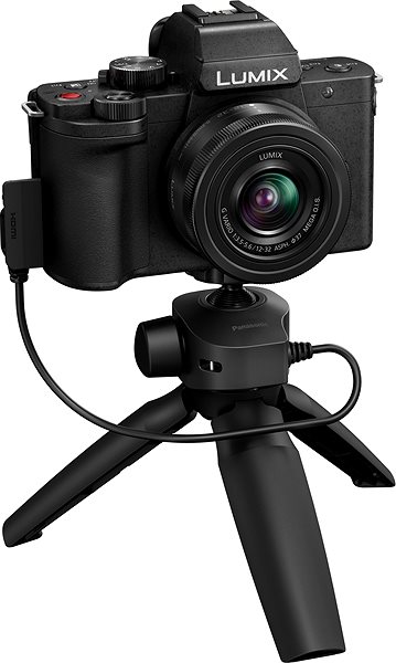 Digitalkamera Panasonic Lumix G100D + Lumix G Vario 12-32 mm f/3.5-5.6 ASPH. Mega O.I.S. + Stativ DMW-SHGR2 ...