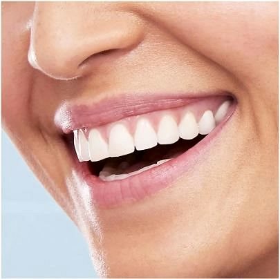 Electric Toothbrush Oral-B Vitality Black Cross Action + 1 Sensi UT refill Lifestyle