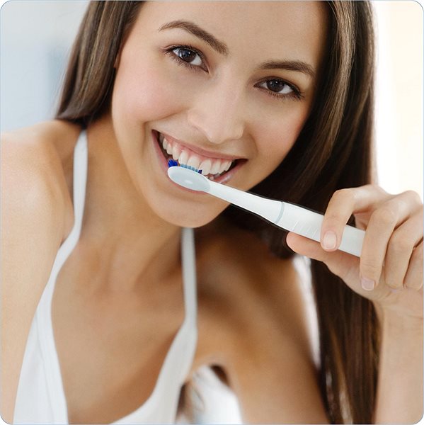Elektrická zubná kefka Oral-B Pulsonic Slim Clean – 2000 Lifestyle