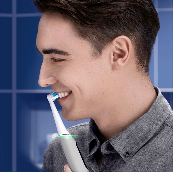 Elektrische Zahnbürste Oral-B iO Serie 6 Grey Opal Magnetische Zahnbürste Lifestyle