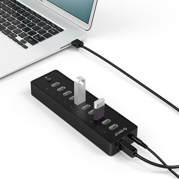 USB Hub Orico USB-A Hub 10xUSB 2.0 with PowerSupply Lifestyle