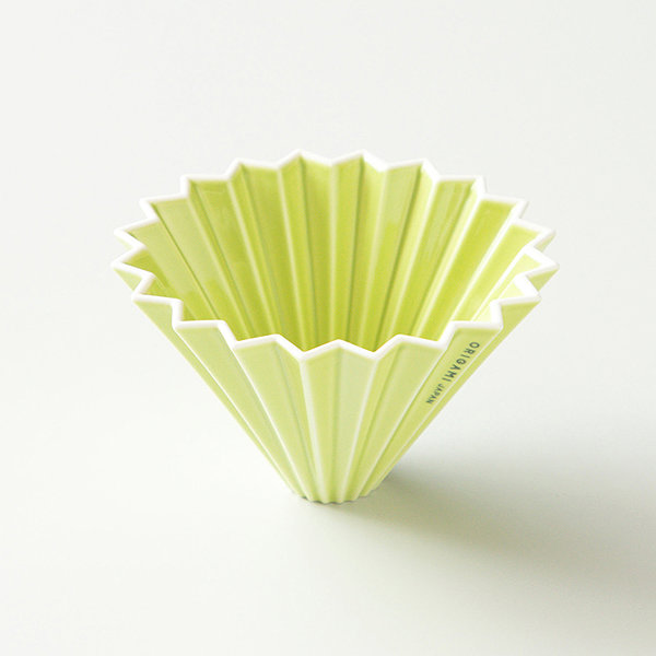 Origami Dripper M ceramic dripper, green.