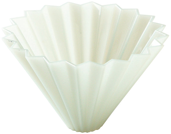 Origami Dripper AIR M plastic dripper in matt grey.