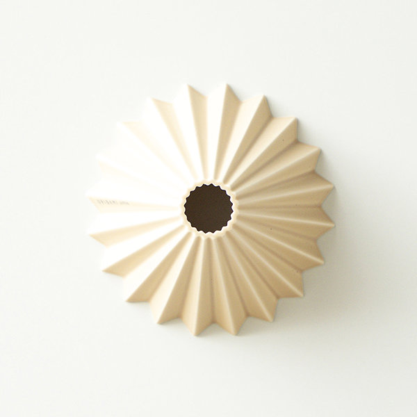 Origami Dripper S ceramic dripper, beige.
