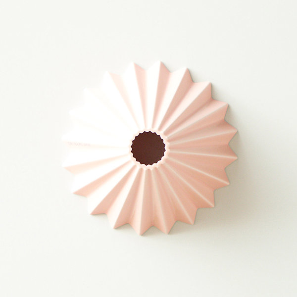 Origami Dripper S ceramic dripper in Pink.