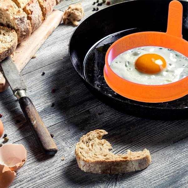 Baking Mould Orion Silicone Pancake/Walnut/Fried Egg Mould Circle, Orange Lifestyle