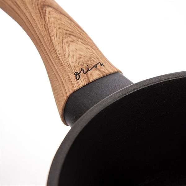 Pan GRANDE WOODEN Pan, Diameter of 28cm, with Glass Lid Features/technology