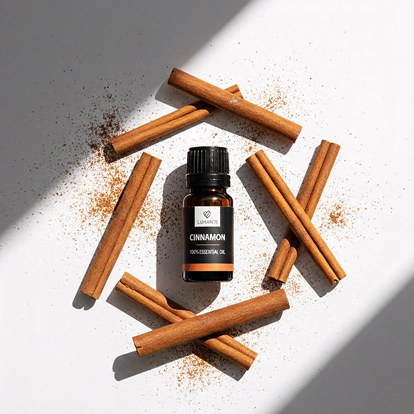 LUMANTE Cinnamon essential oil 10 ml .