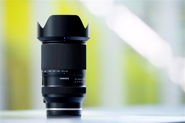 Tamron 28-300 mm F/4-7.1 Di III VC VXD lens for Sony FE .