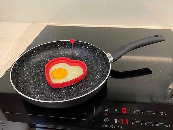 Kinghoff Marmo 16 cm pan with marble surface Kh-3977 .
