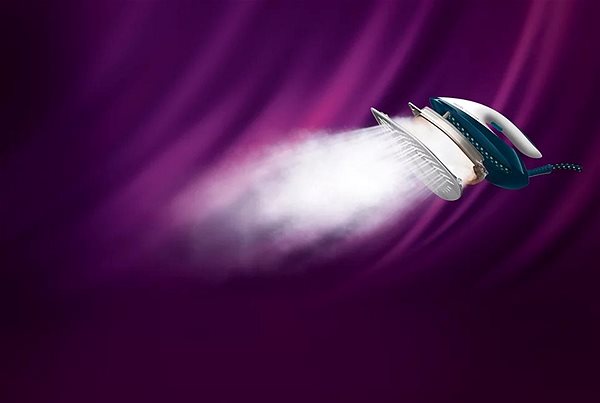 Philips PerfectCare Compact GC7844/20 steam generator Lifestyle