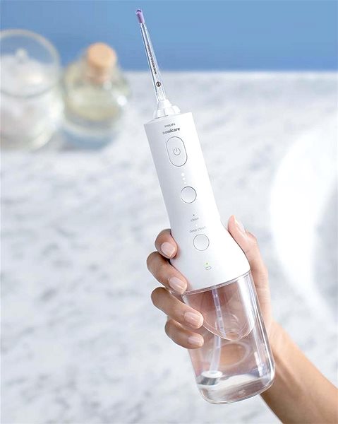 Electric Toothbrush Philips Sonicare 9000 DiamondClean and HX3866/41 Portable Oral Shower Lifestyle