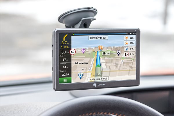 GPS navigáció NAVITEL E707 Magnetic ...