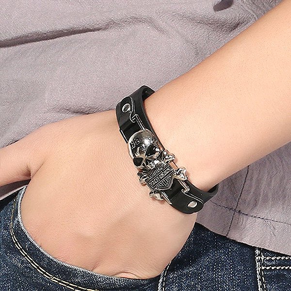 Predator Q1 Earthcone Men's Bracelet, Black.
