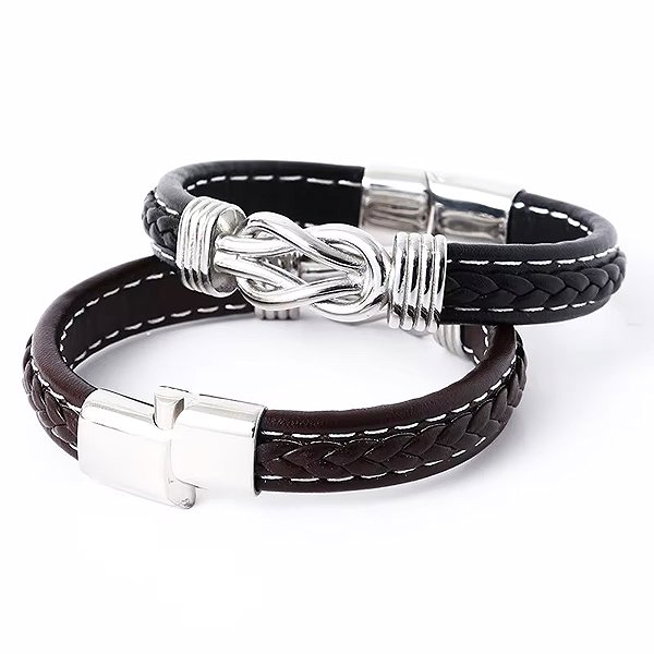 Predator Q1 Garnet Men's Bracelet Black 25cm.