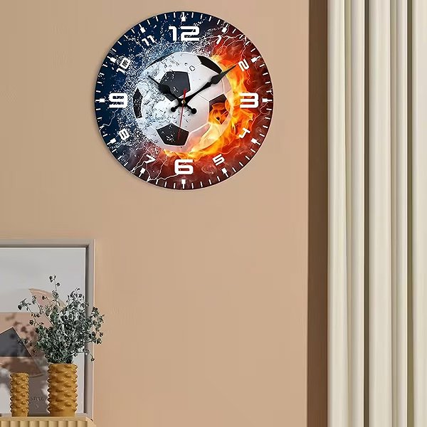 Wall Clock Predator Q1 Wall Clock Soccer Ball, 30 cm × 30 cm ...