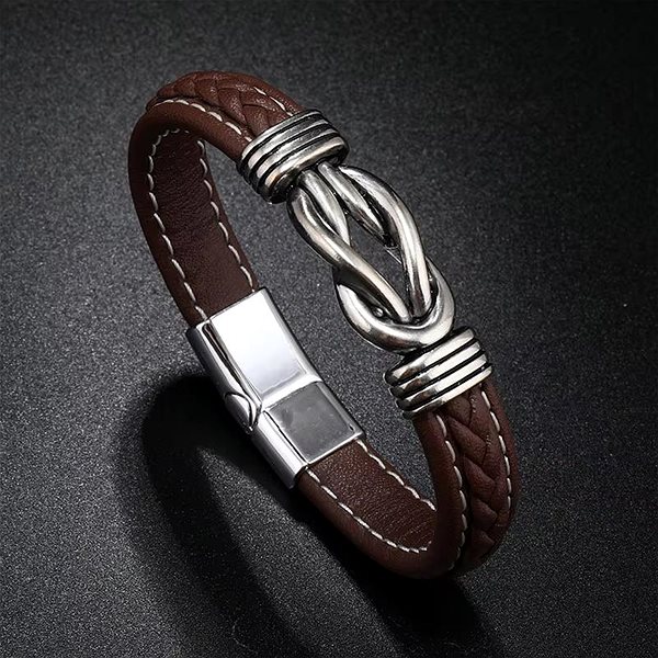 Predator Q1 Leather Bracelet Brown 22cm - PD0775-22.