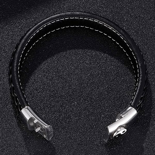 Predator Q1 PD0352 Yin Yang 23cm Black Bracelet.