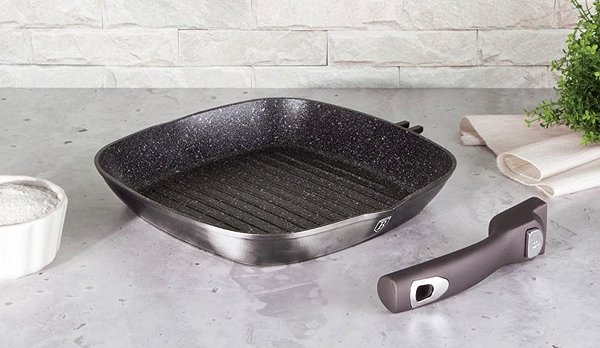 Pan BERLINGERHAUS Grilling pan with removable handle Carbon PRO Line 28cm .