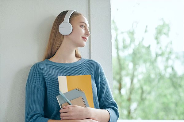 Vezeték nélküli fül-/fejhallgató Sony Bluetooth WH-CH510, szürkésfehér Lifestyle