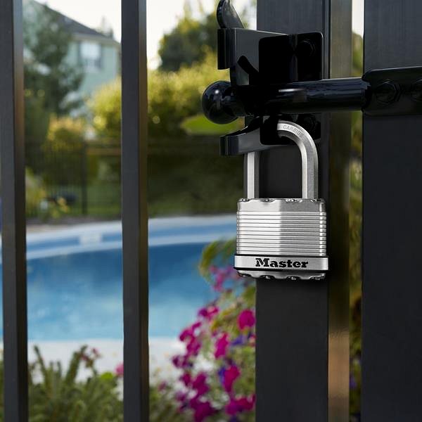 Visiaci zámok Master Lock Titánový visiaci zámok M15EURDLFCC Excell 64 mm ...