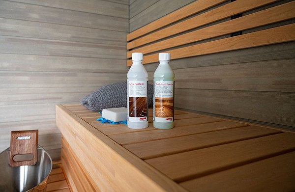 Oil for wood HARVIA Oil for wood for sauna 0,5 l .