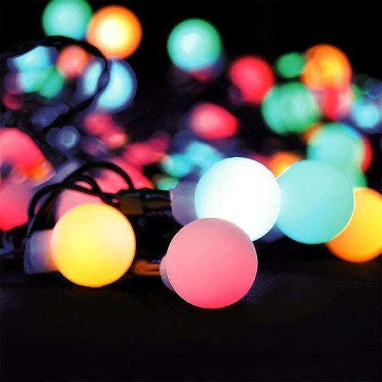 Svetelná reťaz LED 2 v 1, vonkajšia vianočná reťaz, gule, diaľkový ovládač, 100 LED, RGB + biela, 10 m+5 m, 8 funkcií, IP44 Vlastnosti/technológia